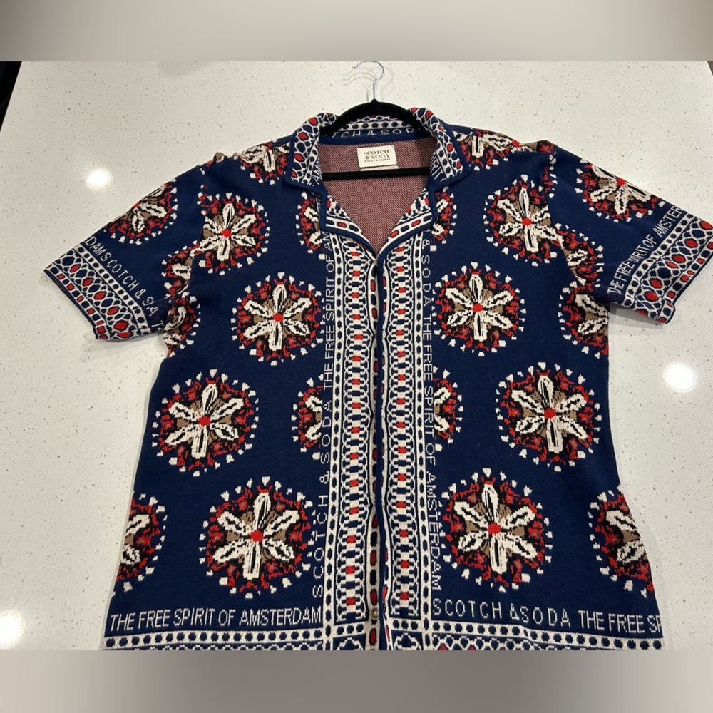 Scotch & Soda Men’s Summer button down.